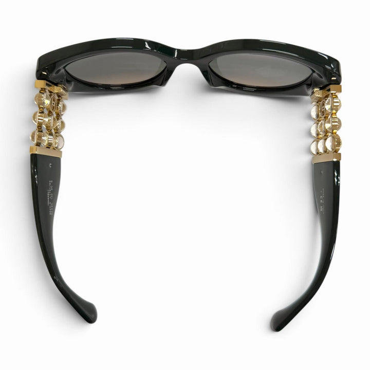 Great CHANEL sunglasses Oval-shaped sunglasses COCO Mark Butterfly 5543-A