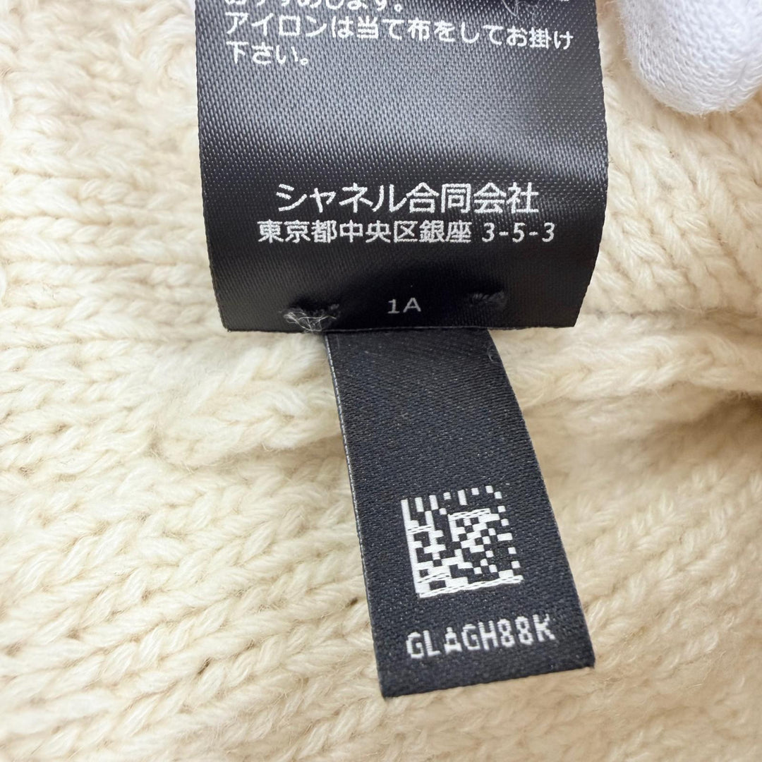 Great CHANEL Knit cap Tweed COCO Mark Beanie off white cashmere Women 24A