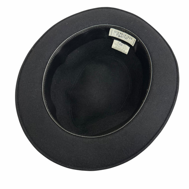 Great HERMES hat Clou de Selle, Sellier buttons, leather ribbon, felt black felt