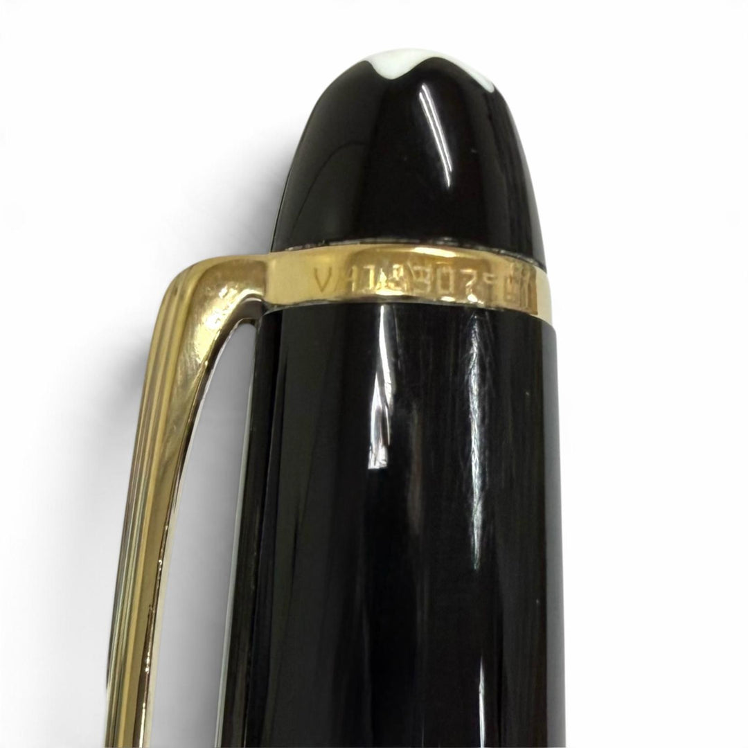 Great MONTBLANC Ballpoint pen Meisterstück Classic Twist type black