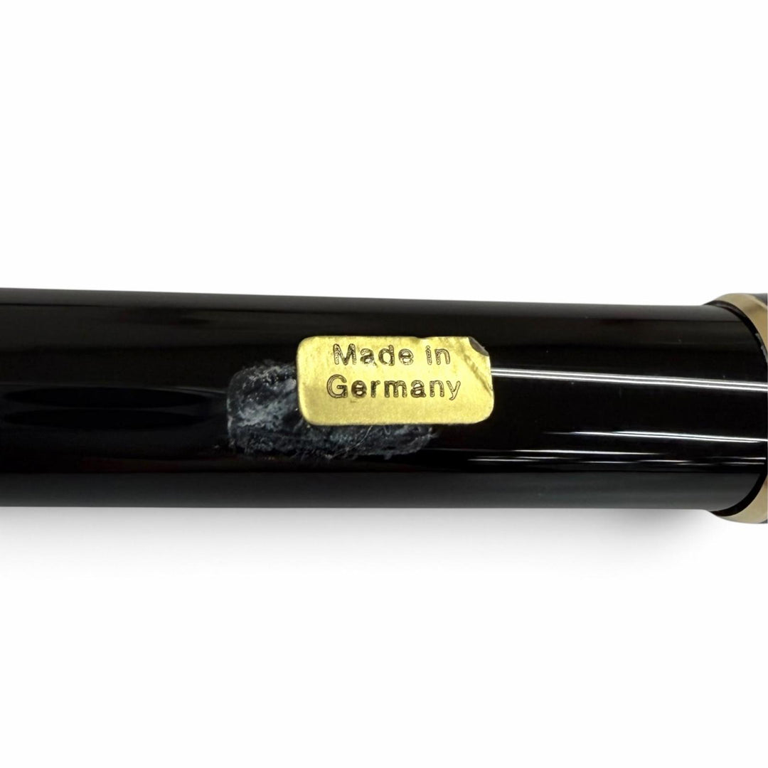 Great MONTBLANC Ballpoint pen Meisterstück Classic Twist type black