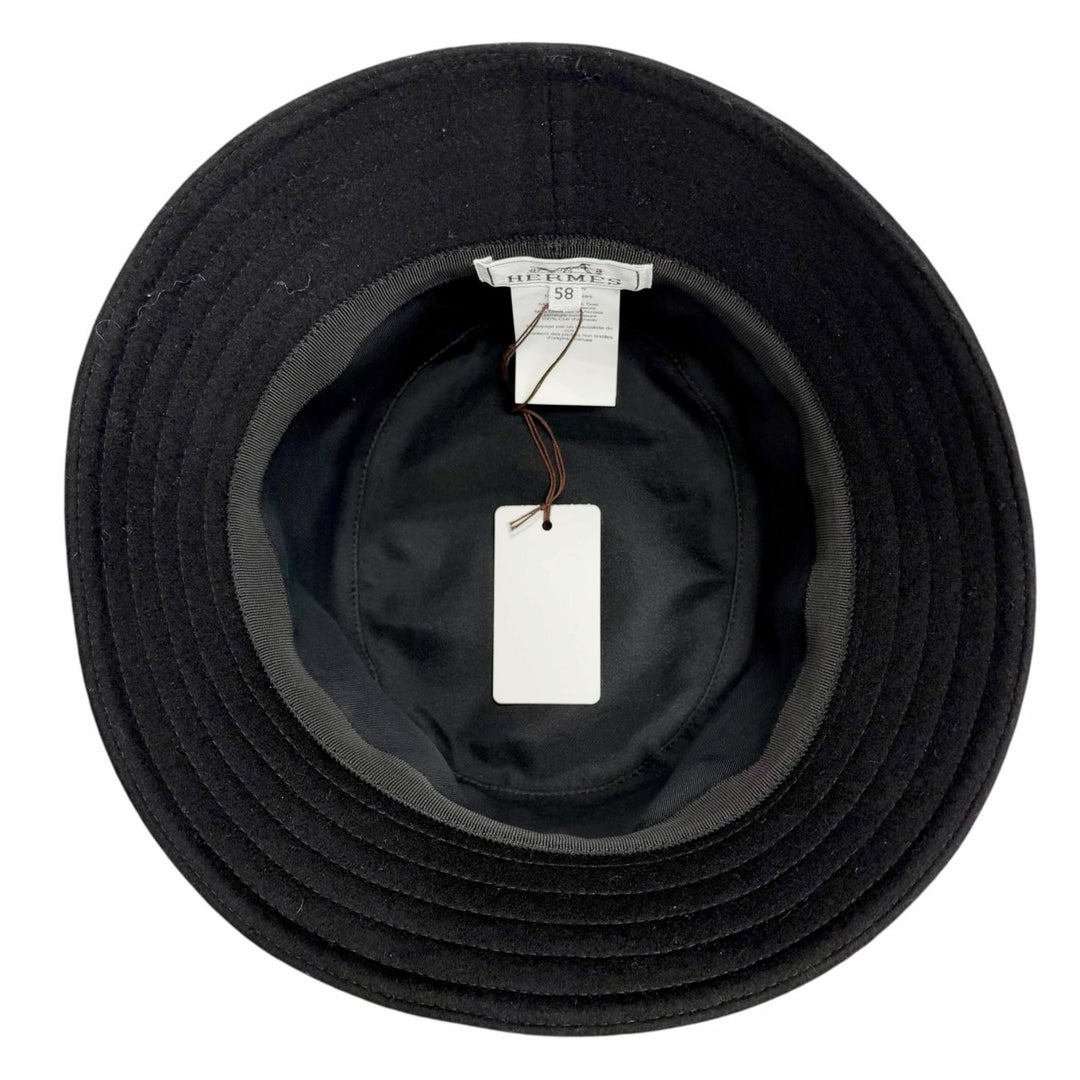 Pristine HERMES hat Harper Lackey Serie Button Medor Bucket black cashmere IT 58