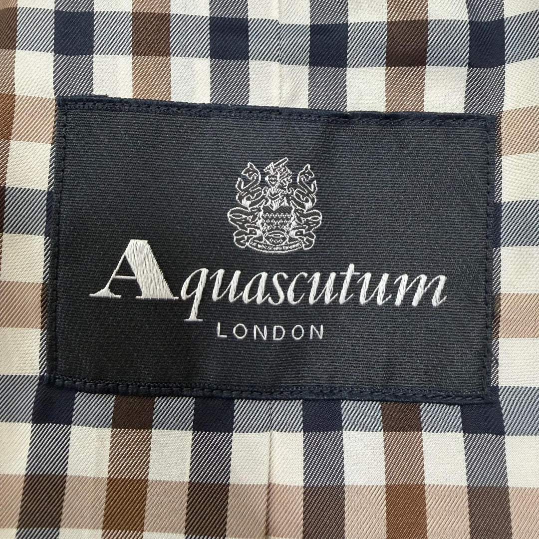 Excellent Aquascutum LONDON trench coat Logo buttons, wool lining included. 10
