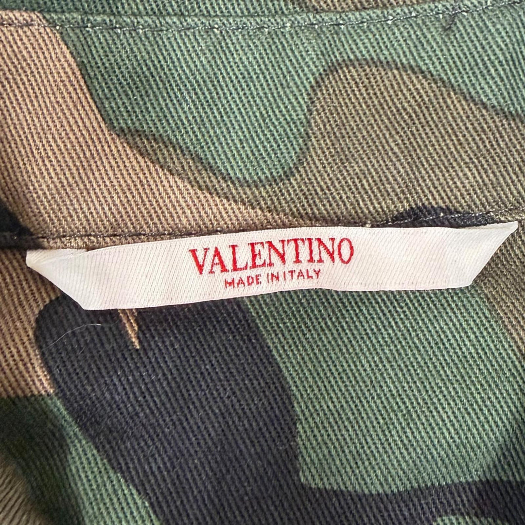 Great VALENTINO Jacket V-logo Metal Camouflage Pattern Long-Sleeve Shirt khaki