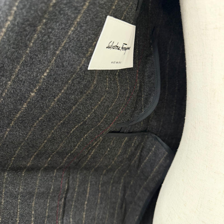 Excellent Salvatore Ferragamo tailored jacket Stripe Pattern Single