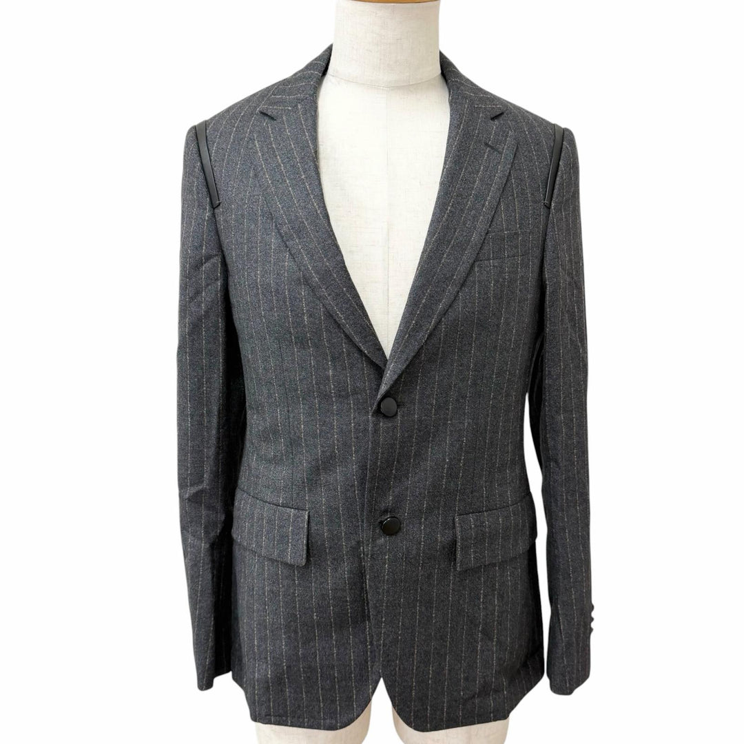 Excellent Salvatore Ferragamo tailored jacket Stripe Pattern Single