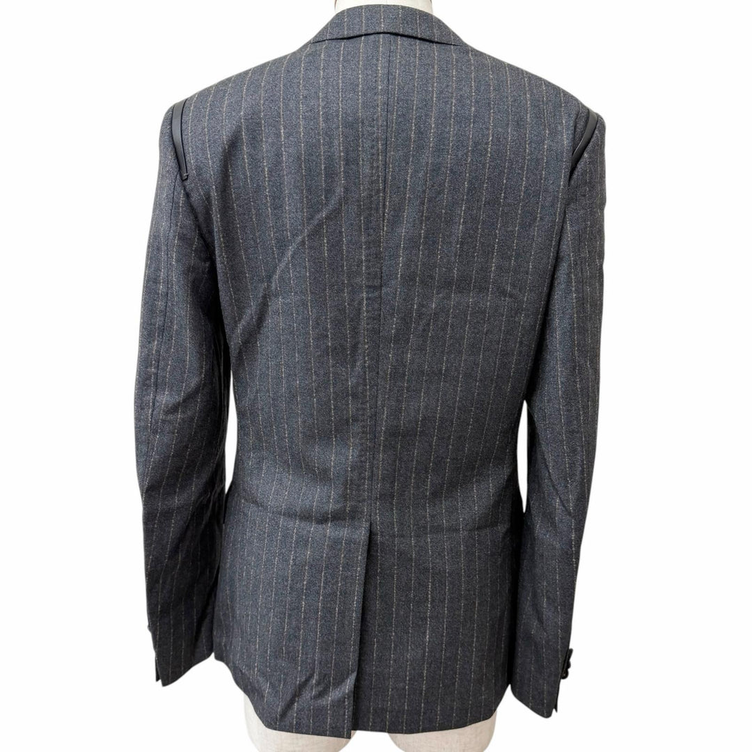 Excellent Salvatore Ferragamo tailored jacket Stripe Pattern Single