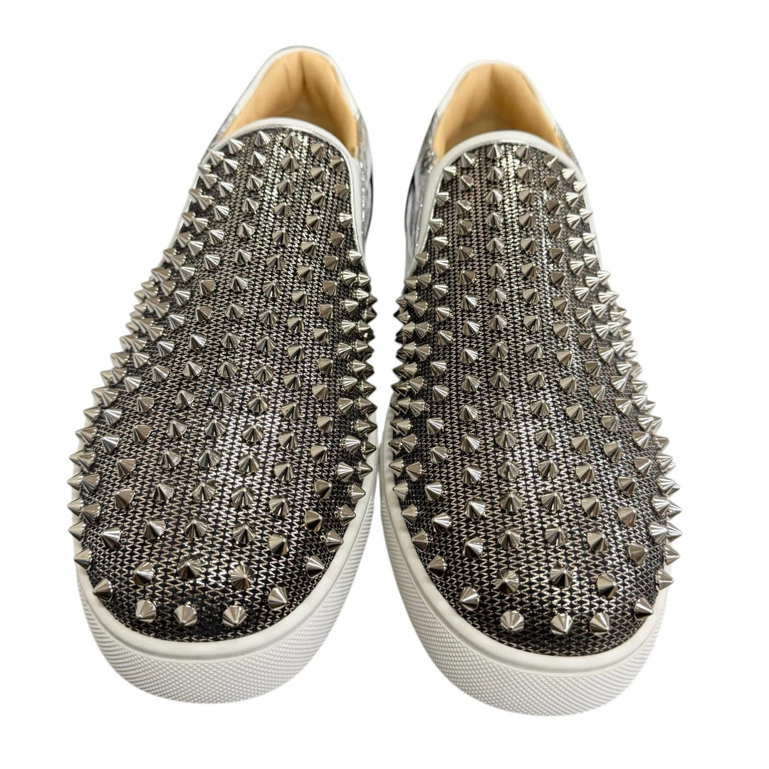 Pristine Christian Louboutin Slip-on Roller boat Spike studs Silver leather
