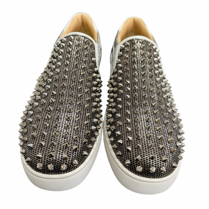 Pristine Christian Louboutin Slip-on Roller boat Spike studs Silver leather
