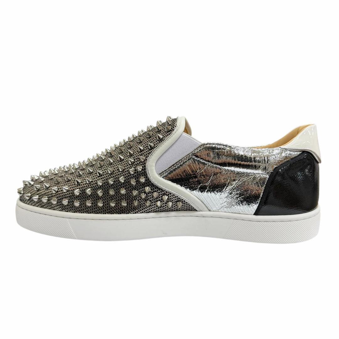Pristine Christian Louboutin Slip-on Roller boat Spike studs Silver leather