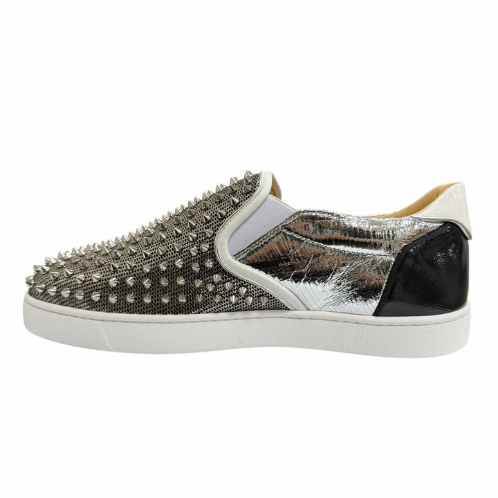 Pristine Christian Louboutin Slip-on Roller boat Spike studs Silver leather