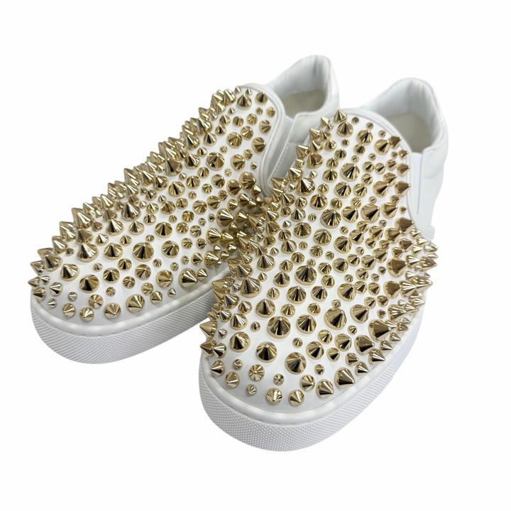 Pristine Christian Louboutin Slip-on Roller boat Spike studs white leather