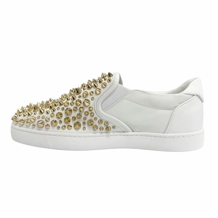 Pristine Christian Louboutin Slip-on Roller boat Spike studs white leather