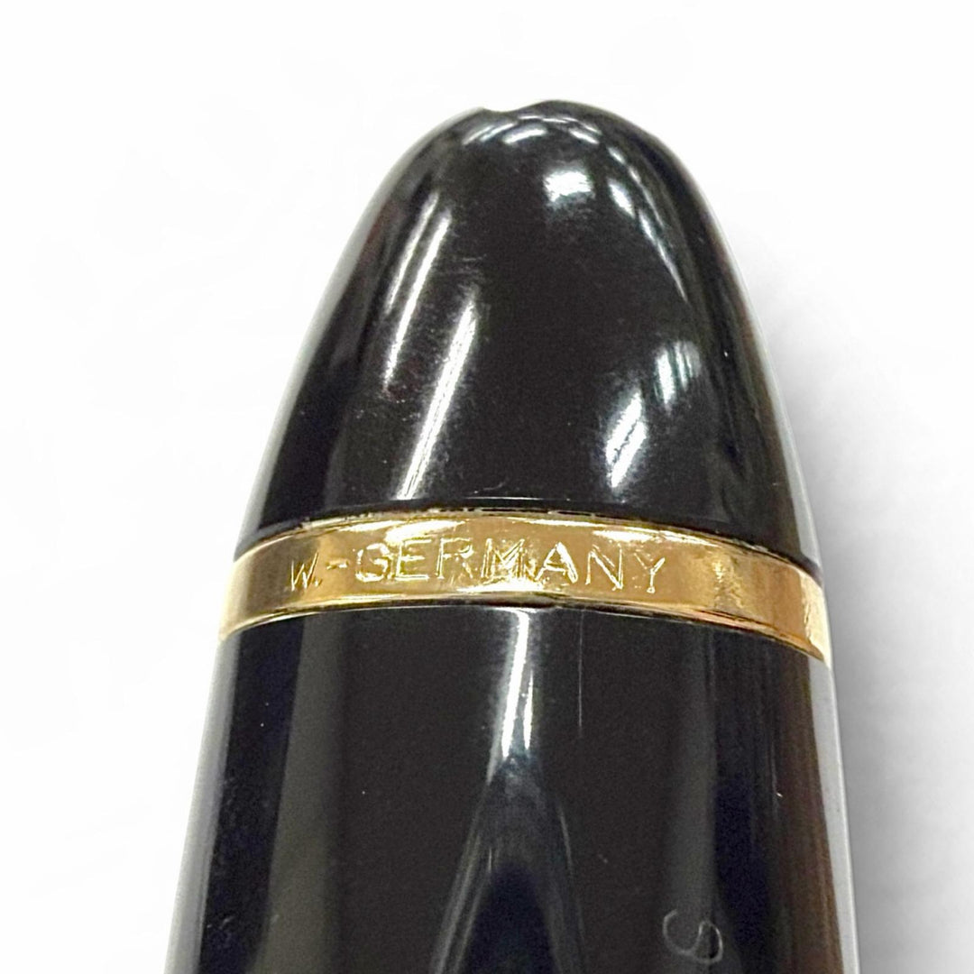 Great MONTBLANC fountain pen Meisterstück 146 white star black 14K mens