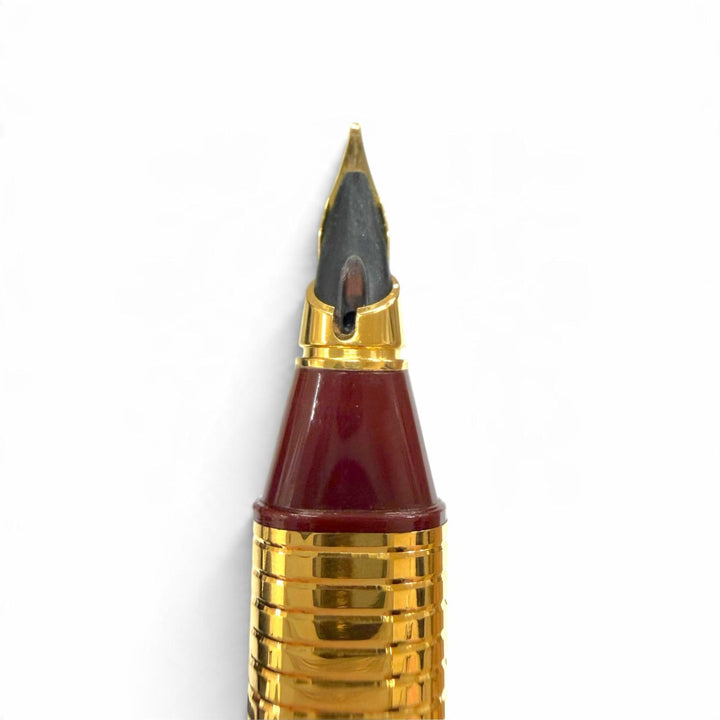 Excellent Cartier fountain pen Trinity Border Pattern Cap Style gold mens