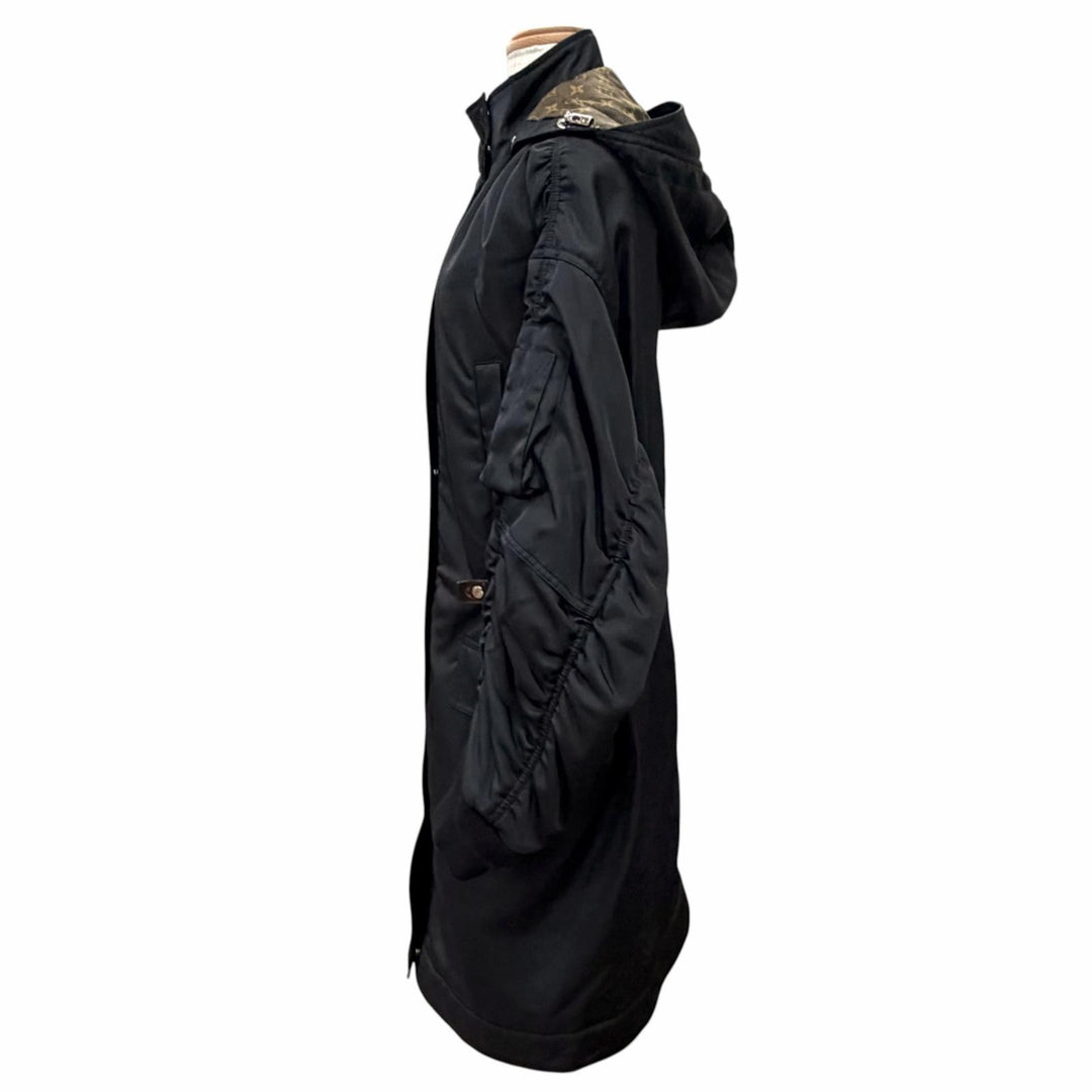 Discounted Excellent LOUIS VUITTON coat Monogram belt, hooded, long, padded jacket black 34