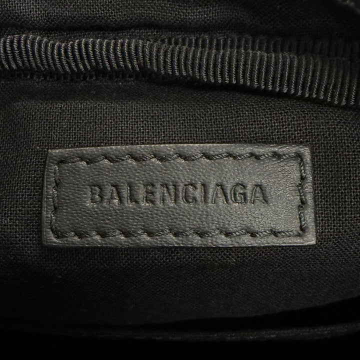 Excellent BALENCIAGA Shoulder Bag Explorer Crossbody pouch black