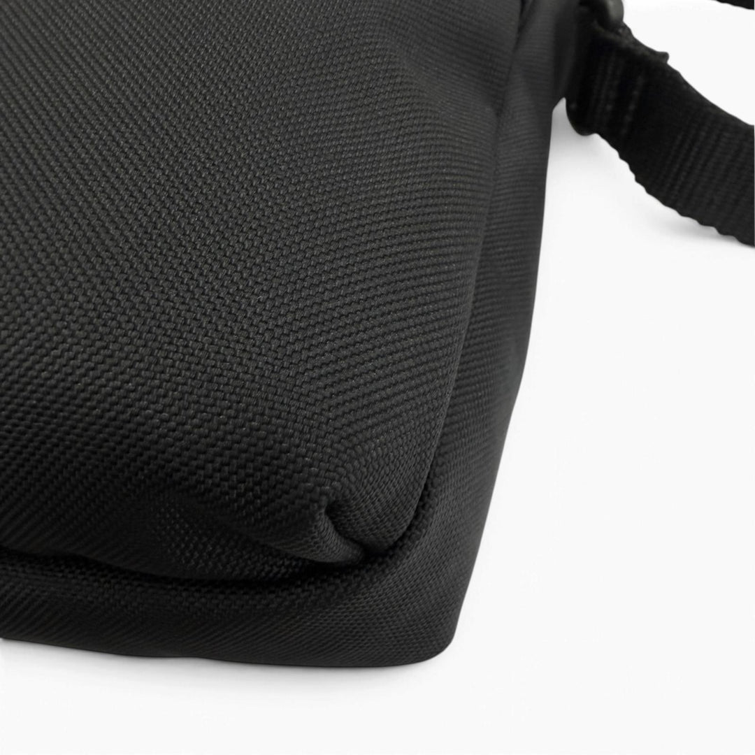 Excellent BALENCIAGA Shoulder Bag Explorer Crossbody pouch black