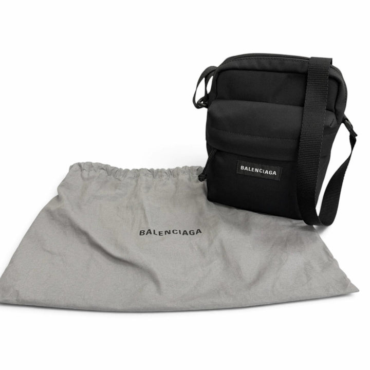 Excellent BALENCIAGA Shoulder Bag Explorer Crossbody pouch black