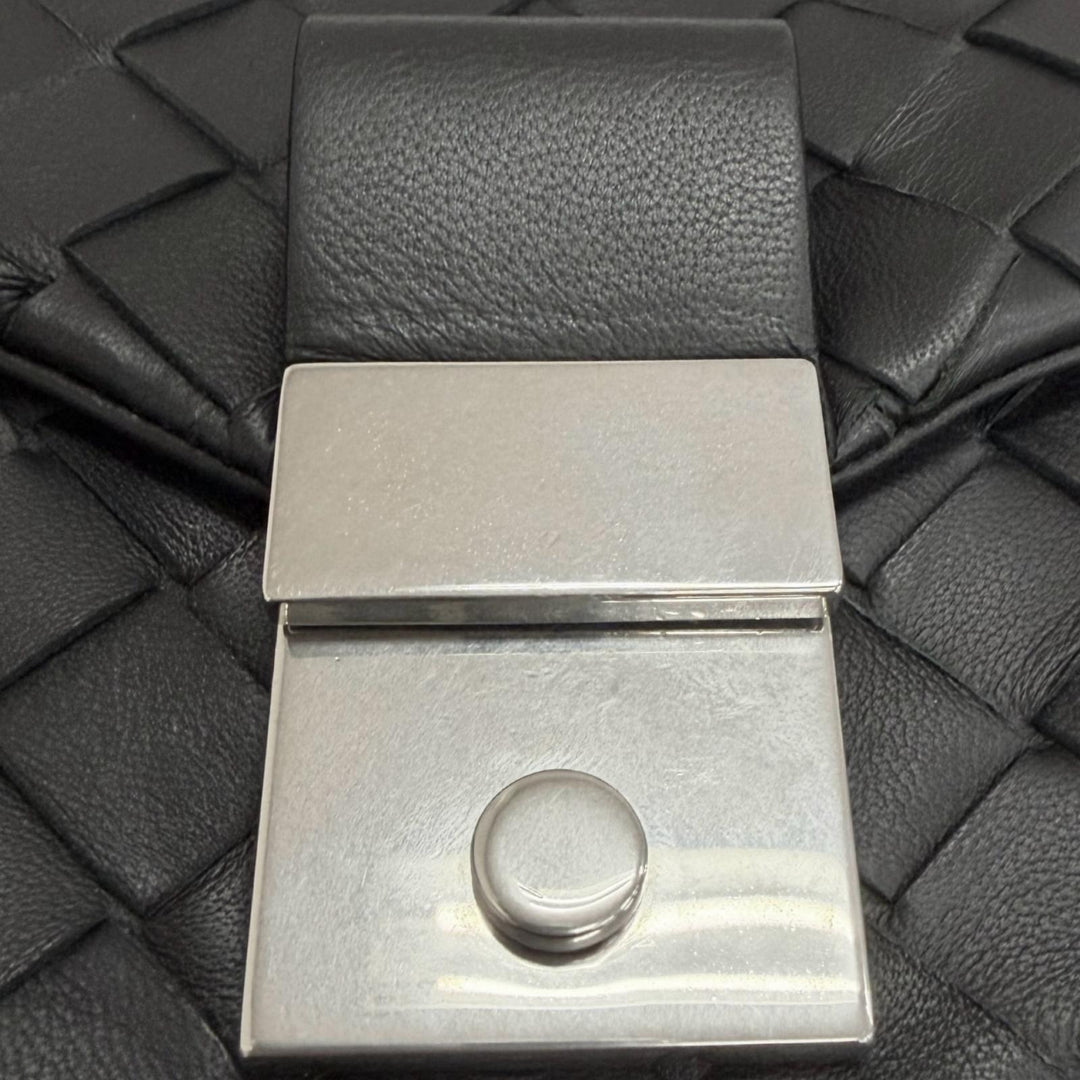 Great BOTTEGAVENETA Clutch bag Maxi INTRECCIATO Small Document Case