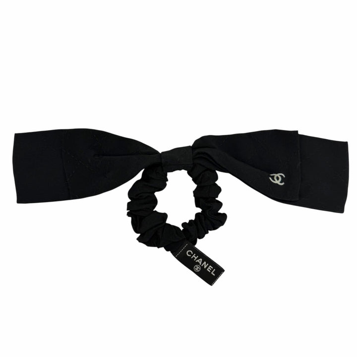 Great CHANEL Shush COCO Mark Matelassé Stitch Ribbon black silk Women AAA374