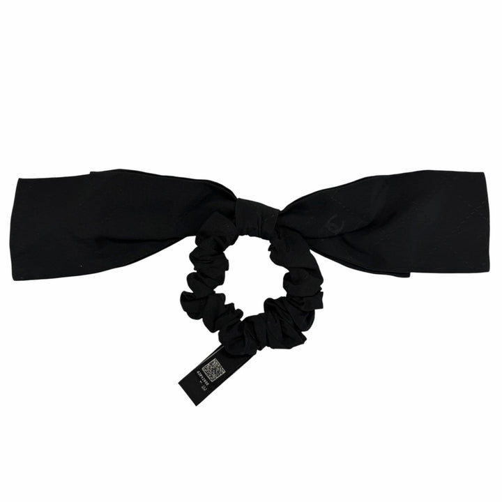 Great CHANEL Shush COCO Mark Matelassé Stitch Ribbon black silk Women AAA374