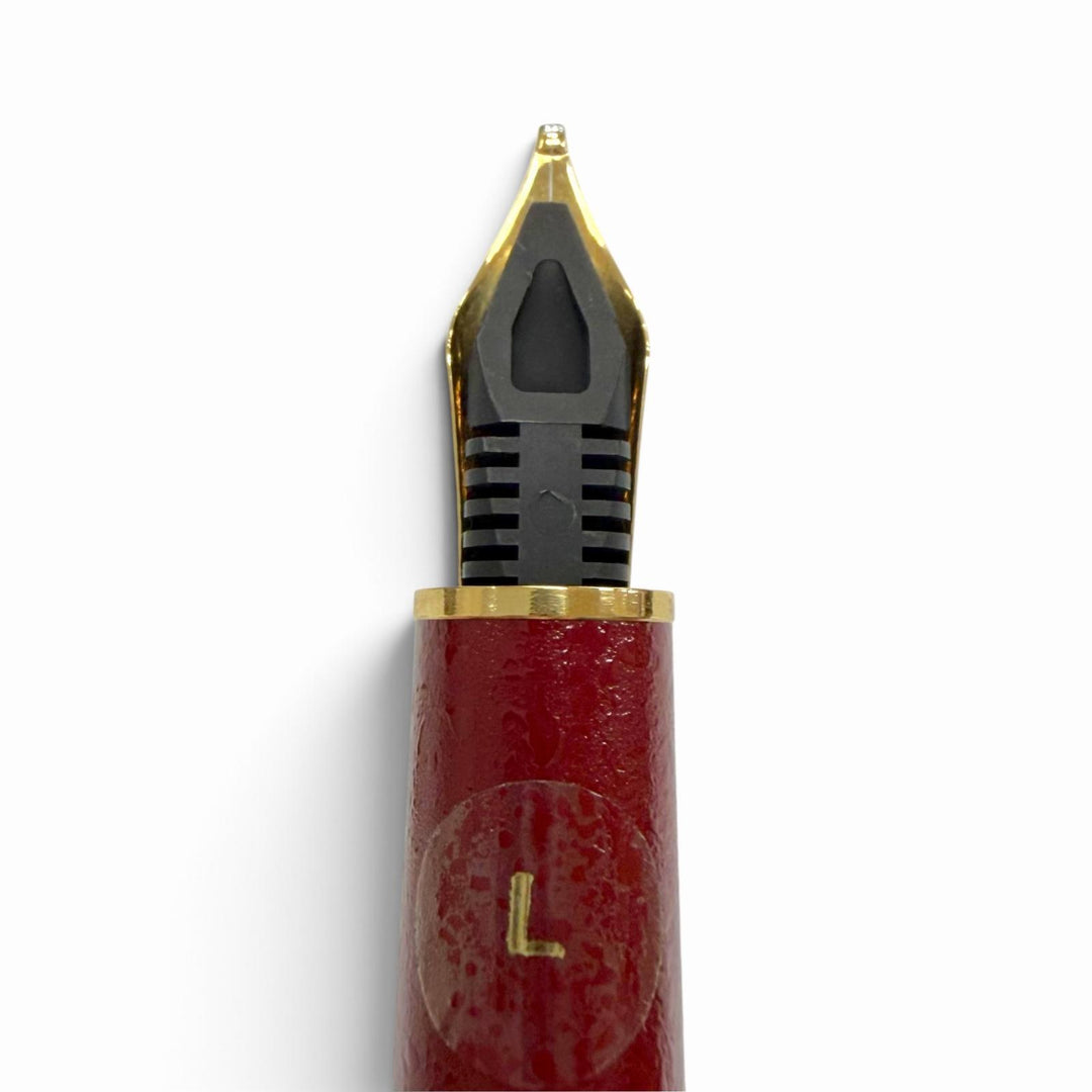 Pristine LOUIS VUITTON fountain pen Dog Cuir Leather Covered Red 750 mens