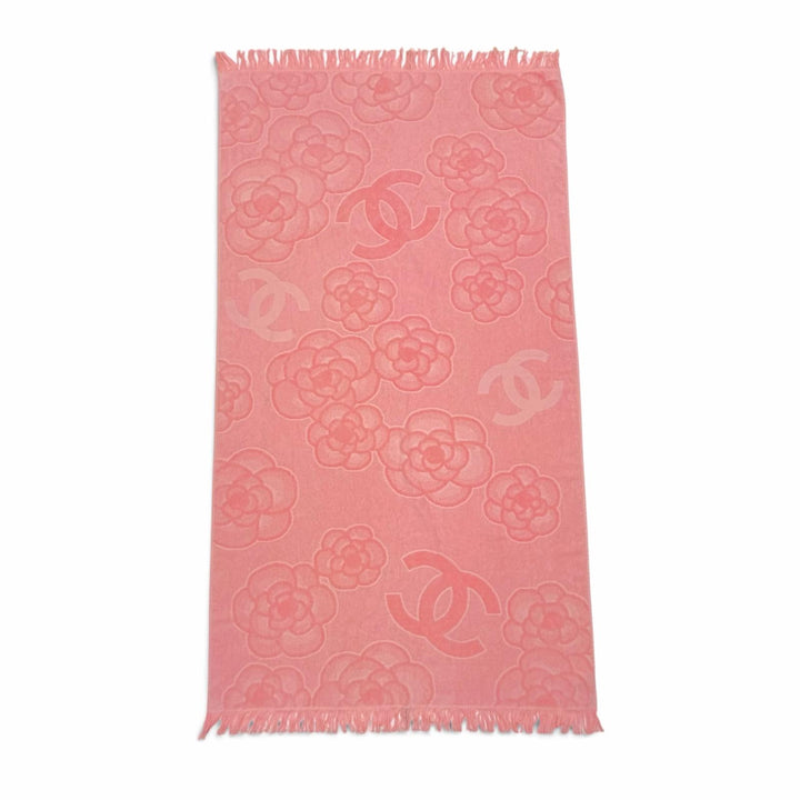 Pristine CHANEL COCO Mark Camellia Beach Towel and One-Shoulder Bag 2-Piece Set