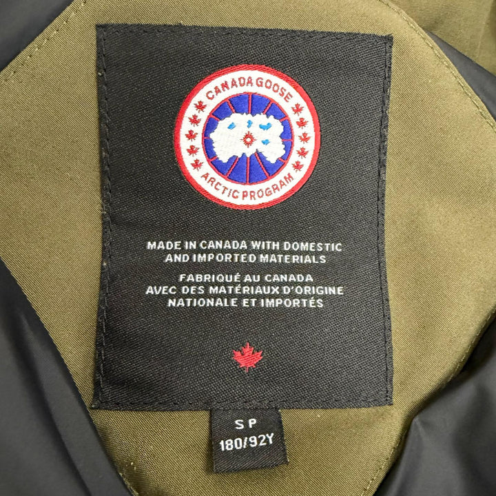 Great CANADA GOOSE Down jacket Russel Parka Canada Goose Japan Military green