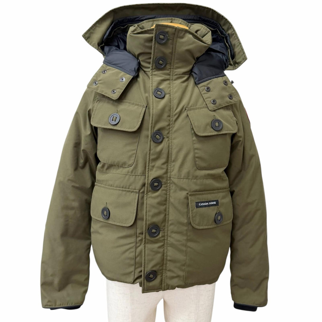 Great CANADA GOOSE Down jacket Russel Parka Canada Goose Japan Military green