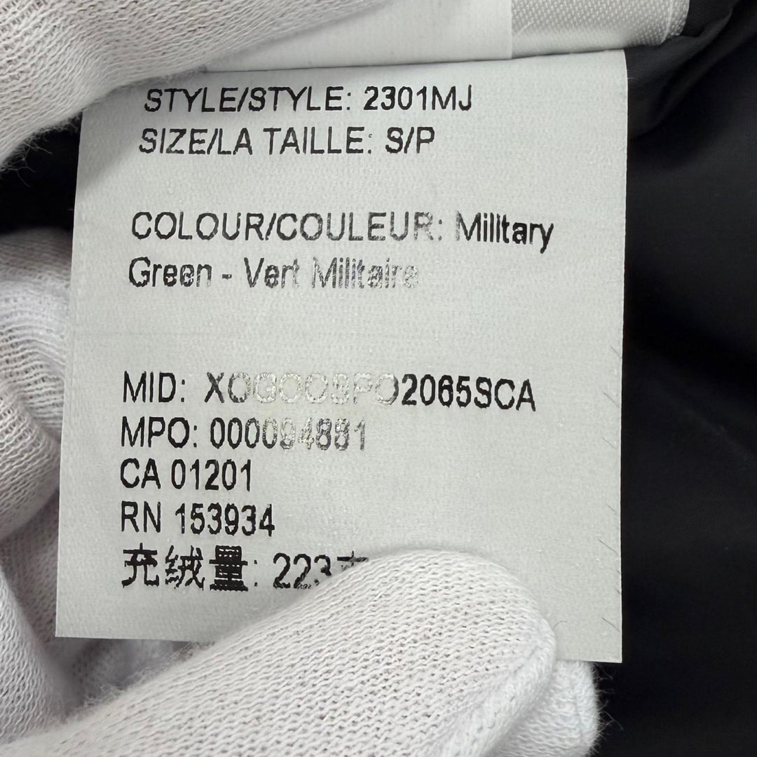 Great CANADA GOOSE Down jacket Russel Parka Canada Goose Japan Military green
