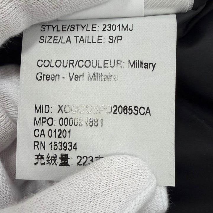 Great CANADA GOOSE Down jacket Russel Parka Canada Goose Japan Military green