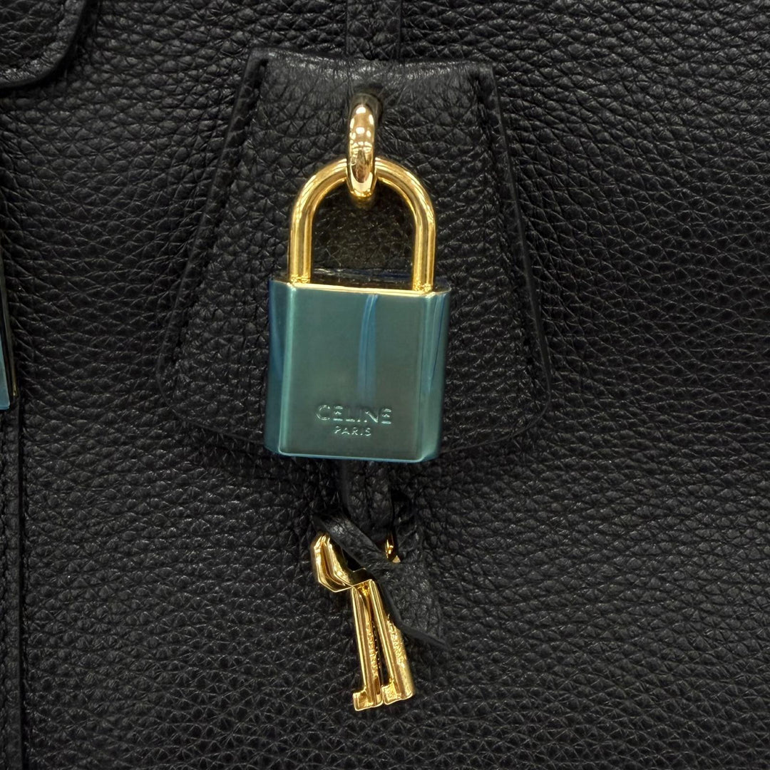 Excellent CELINE Classic 16 (Seize) Bag Medium Grained calfskin 2-way bag