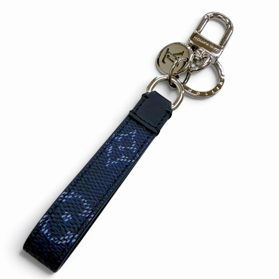 Excellent LOUIS VUITTON LV Slim Dragonne Keychain & Bag Charm Océan M03352