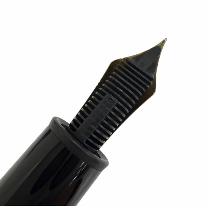 Great MONTBLANC fountain pen Meisterstück 149 black 18K mens