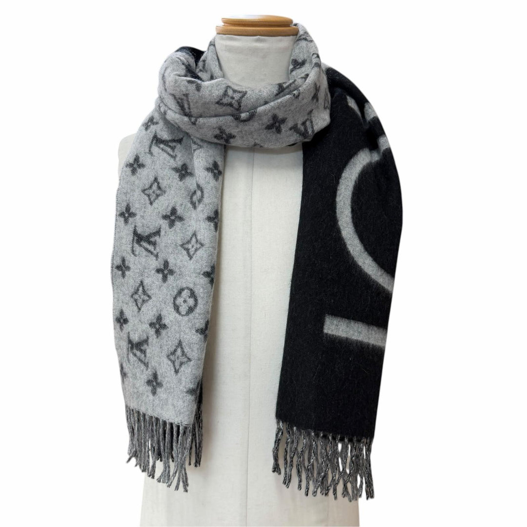 Excellent LOUIS VUITTON Scarf Esharp LV Split Monogrammed cashmere M70924
