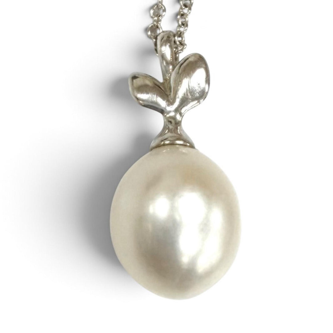 Great TIFFANY&Co. Necklace Olive Leaf Pearl Pendant Silver 925 Women