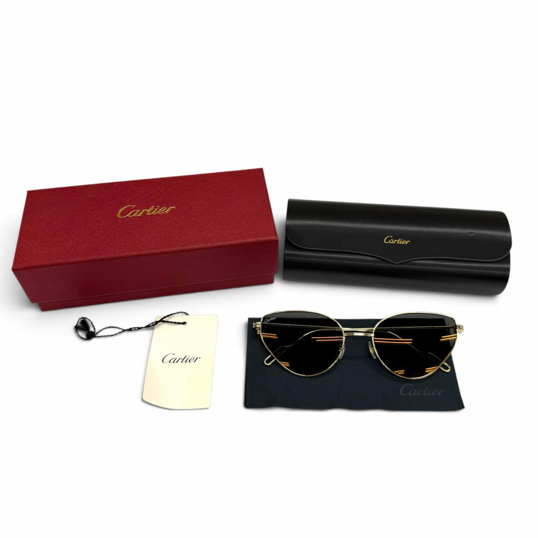 Pristine Cartier sunglasses Trinity Cats eye gold Women CT01555