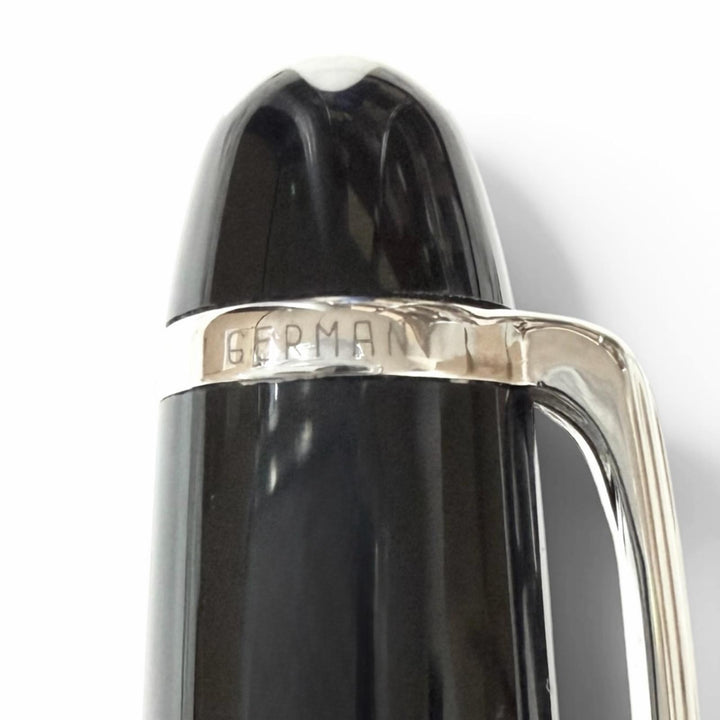 Excellent MONTBLANC Ballpoint pen Meisterstück Classic Platinum Line