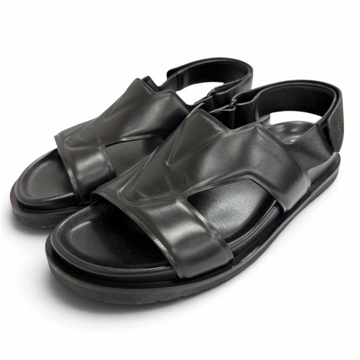Great LOUIS VUITTON Sandals Mules, leather shower sandals, slide sandals black
