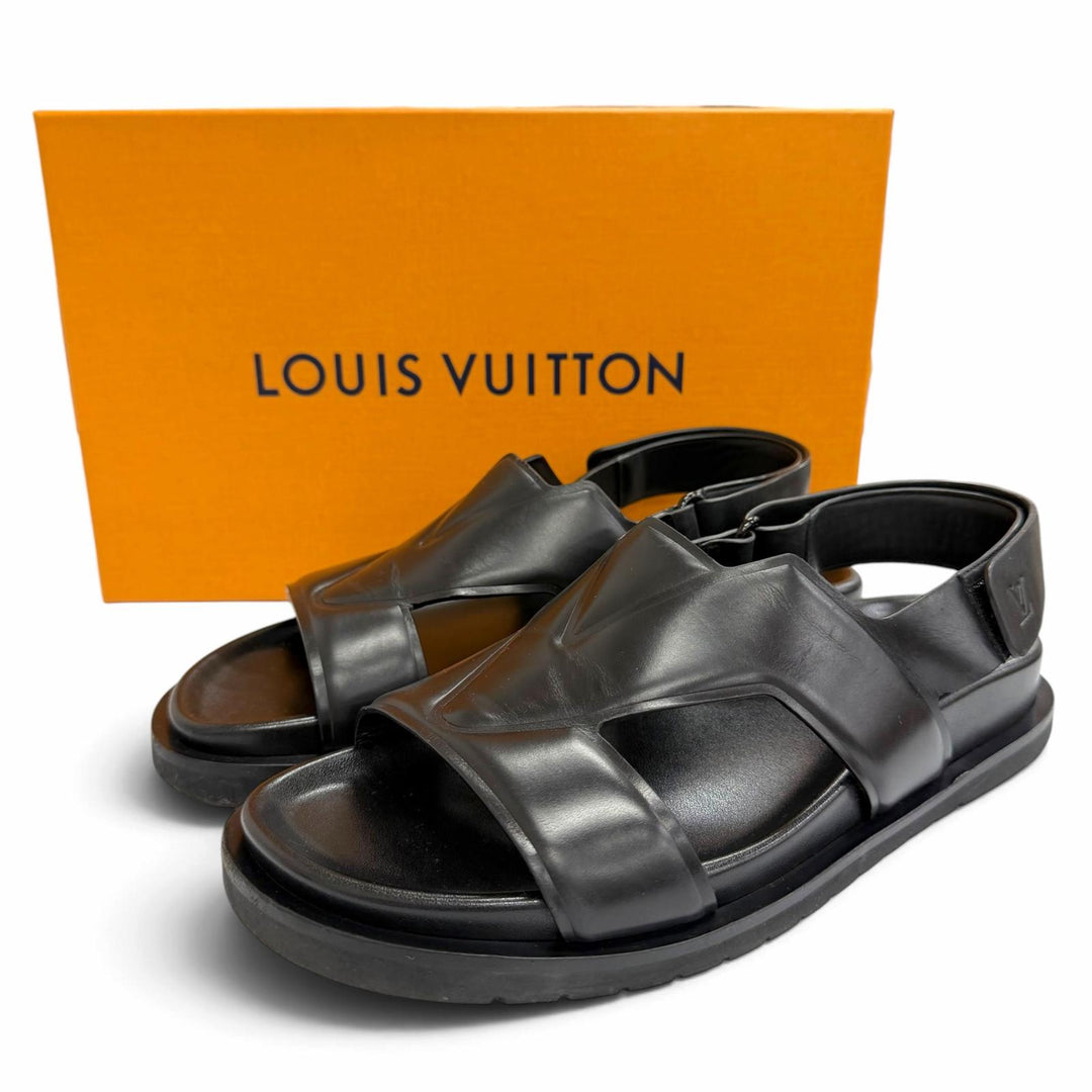Great LOUIS VUITTON Sandals Mules, leather shower sandals, slide sandals black