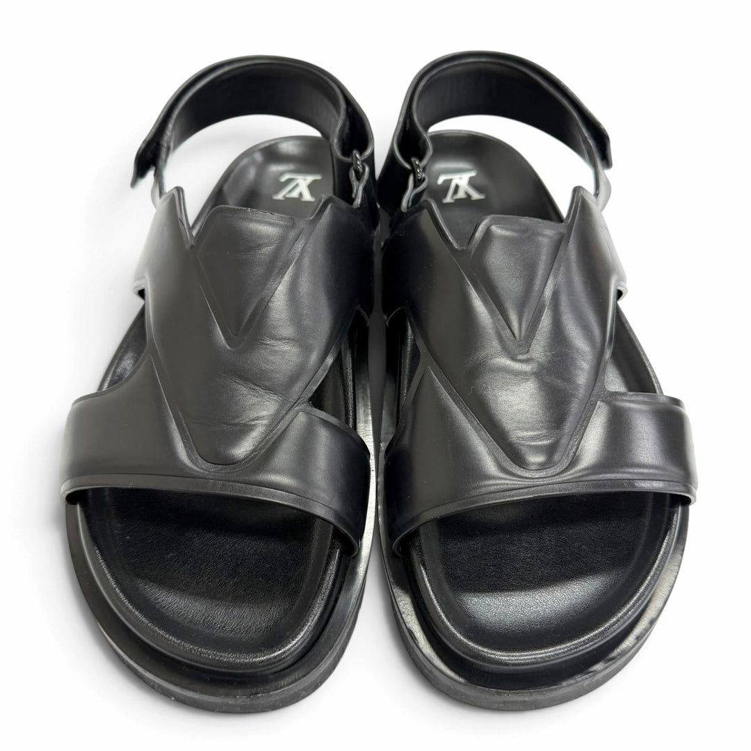 Great LOUIS VUITTON Sandals Mules, leather shower sandals, slide sandals black