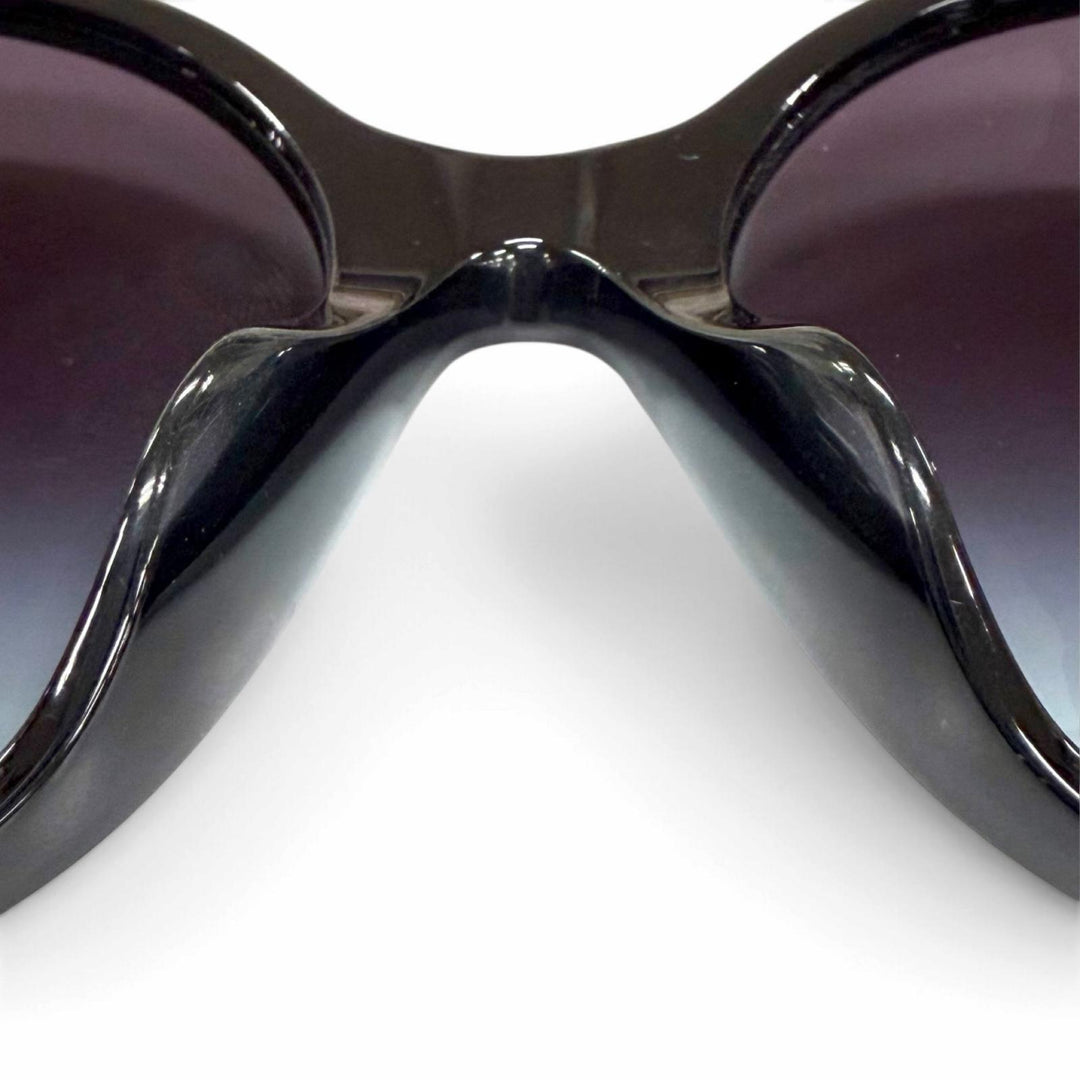 Great CHANEL sunglasses COCO Mark Side Chain Design Gradient Lenses 5470-Q-A