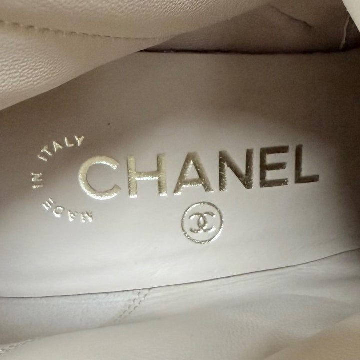 Excellent CHANEL short boots COCO Mark Matelasse Bicolor Suede leather 37 G46209