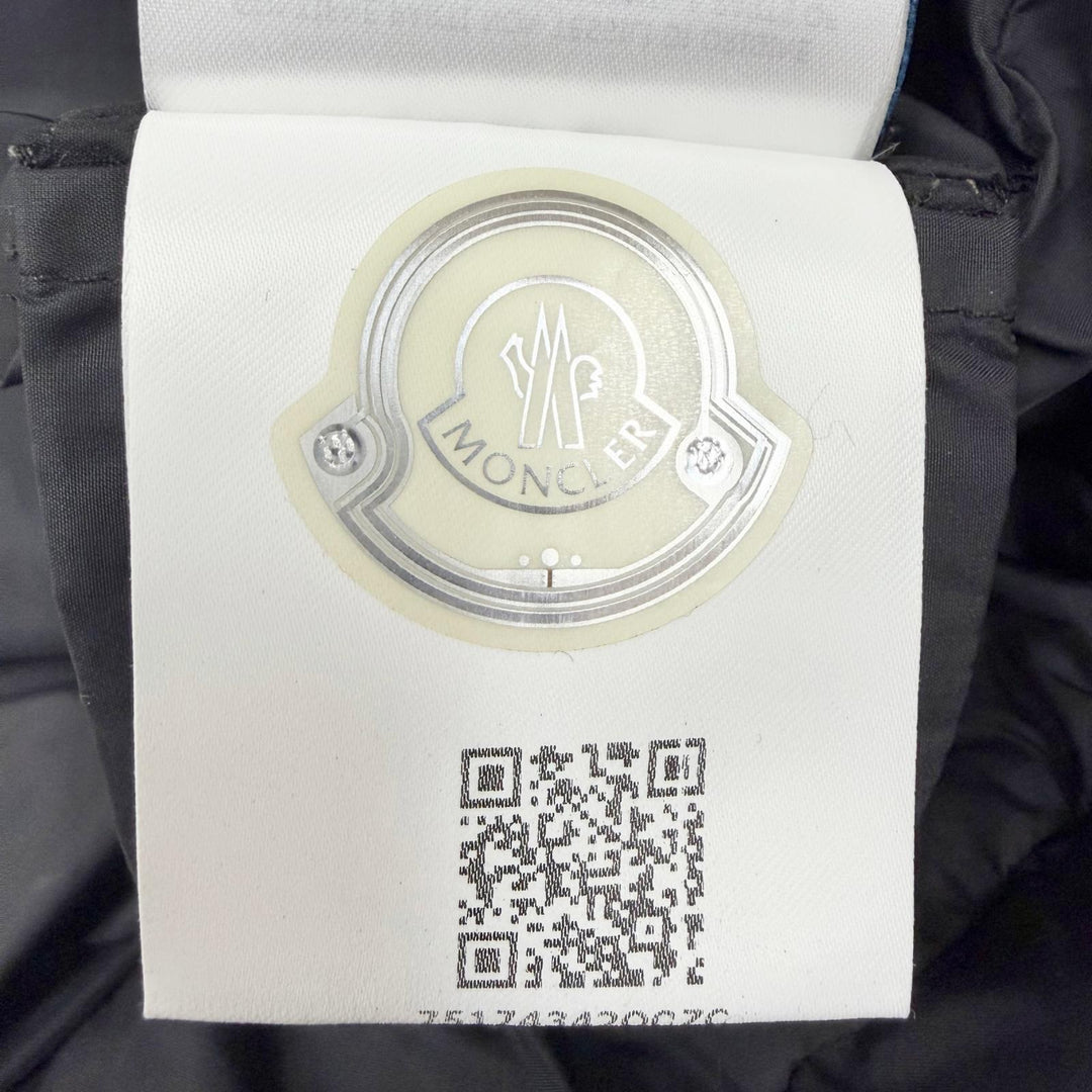 Great MONCLER down coat FLAMMETTE Logo patch Hooded black Nylon Women 1