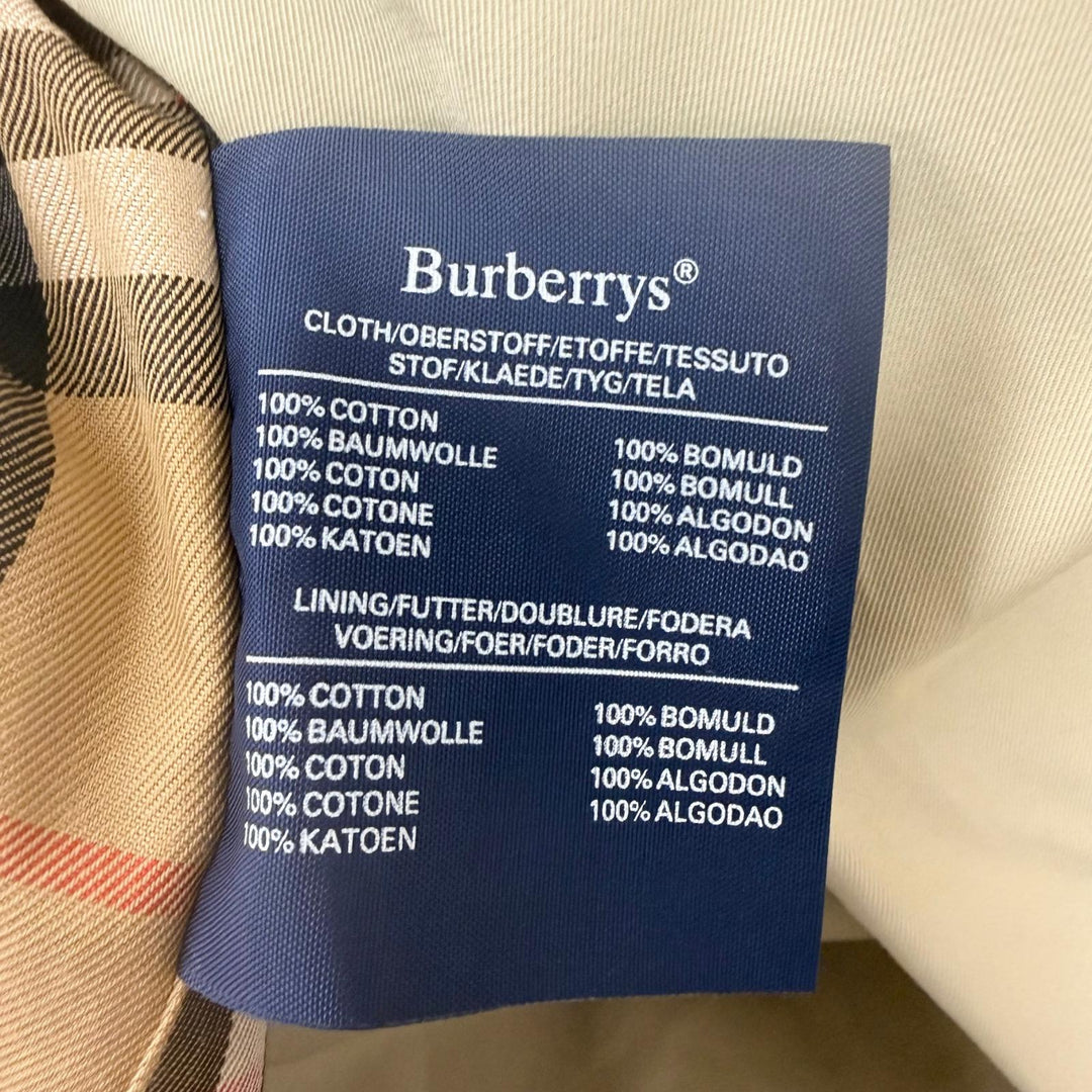 Excellent Burberrys coat Reverse Nova Check Pattern Deadstock light beige