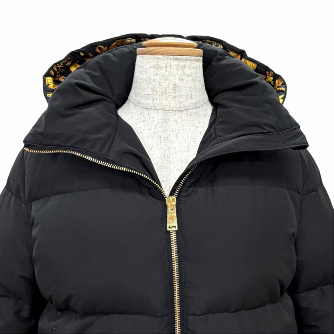 Great VERSACE Down jacket Hooded lining with baroque pattern, zip-up. 36 1002793