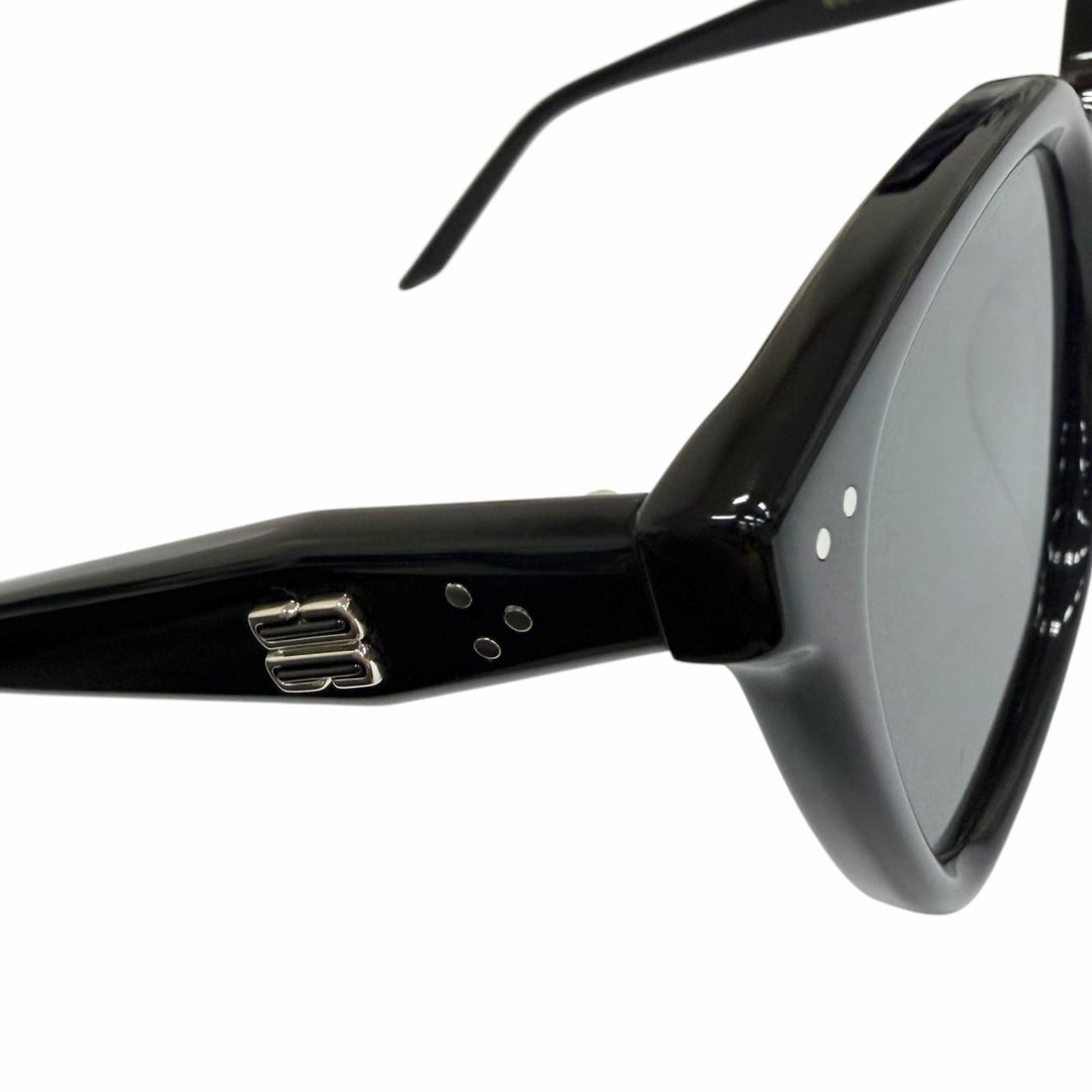 Great GENTLE MONSTER sunglasses NUBO Square shape black