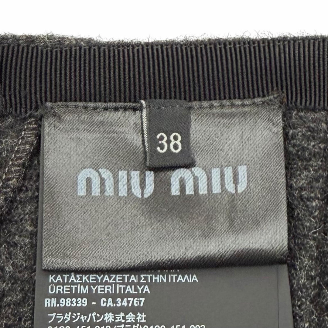 Excellent MIUMIU skirt Trapezoid shape with logo patch Dark gray wool 38 MG2558