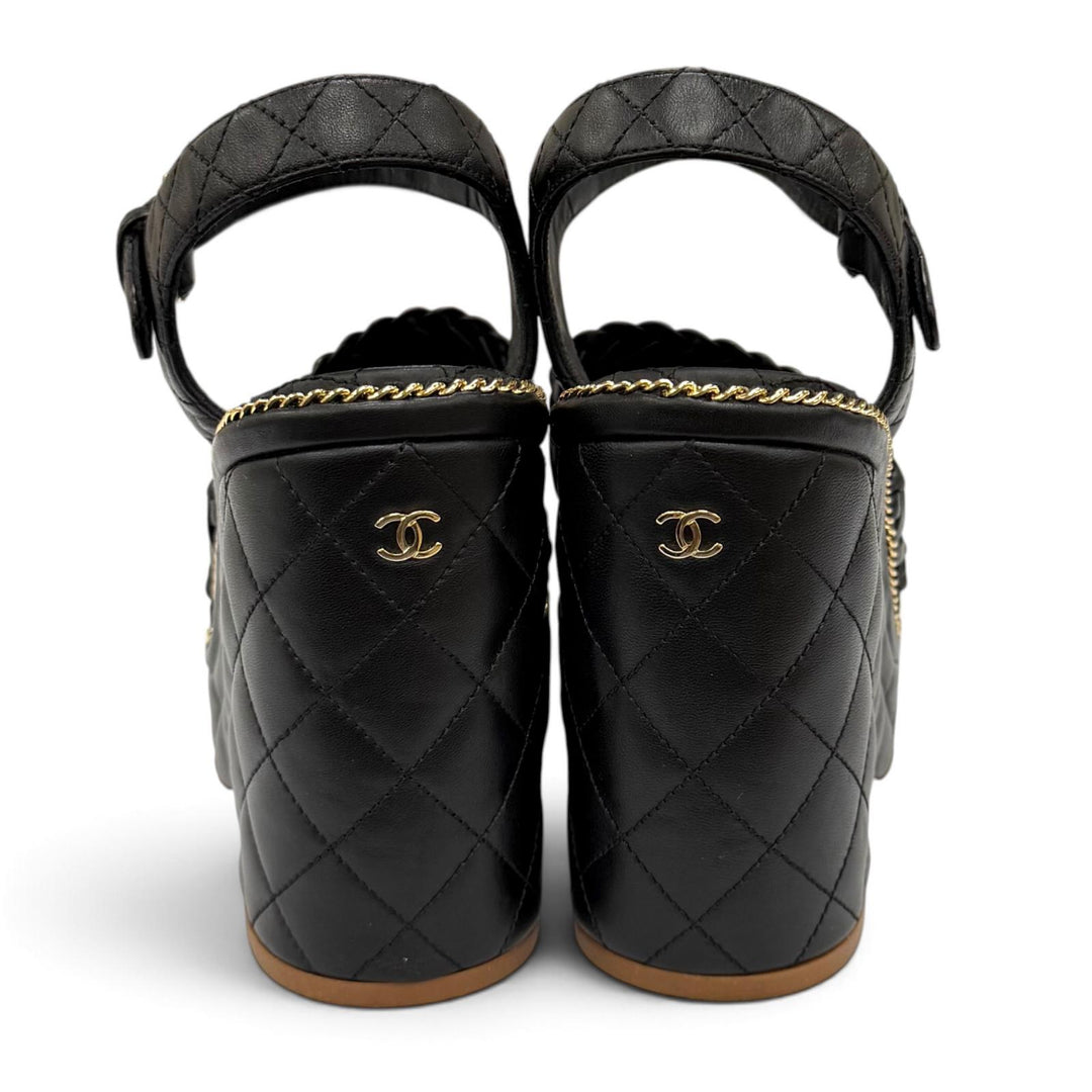Great CHANEL Sandals COCO Mark Matelassé Wedge Heel Leather black 35 G30758